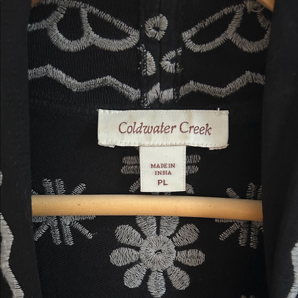 Coldwater Creek Black and White Patterned Embroidered Cardigan - Picture 2 of 11